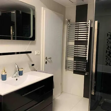 Apartment Lovely With Sea View And A Hot Tub *
